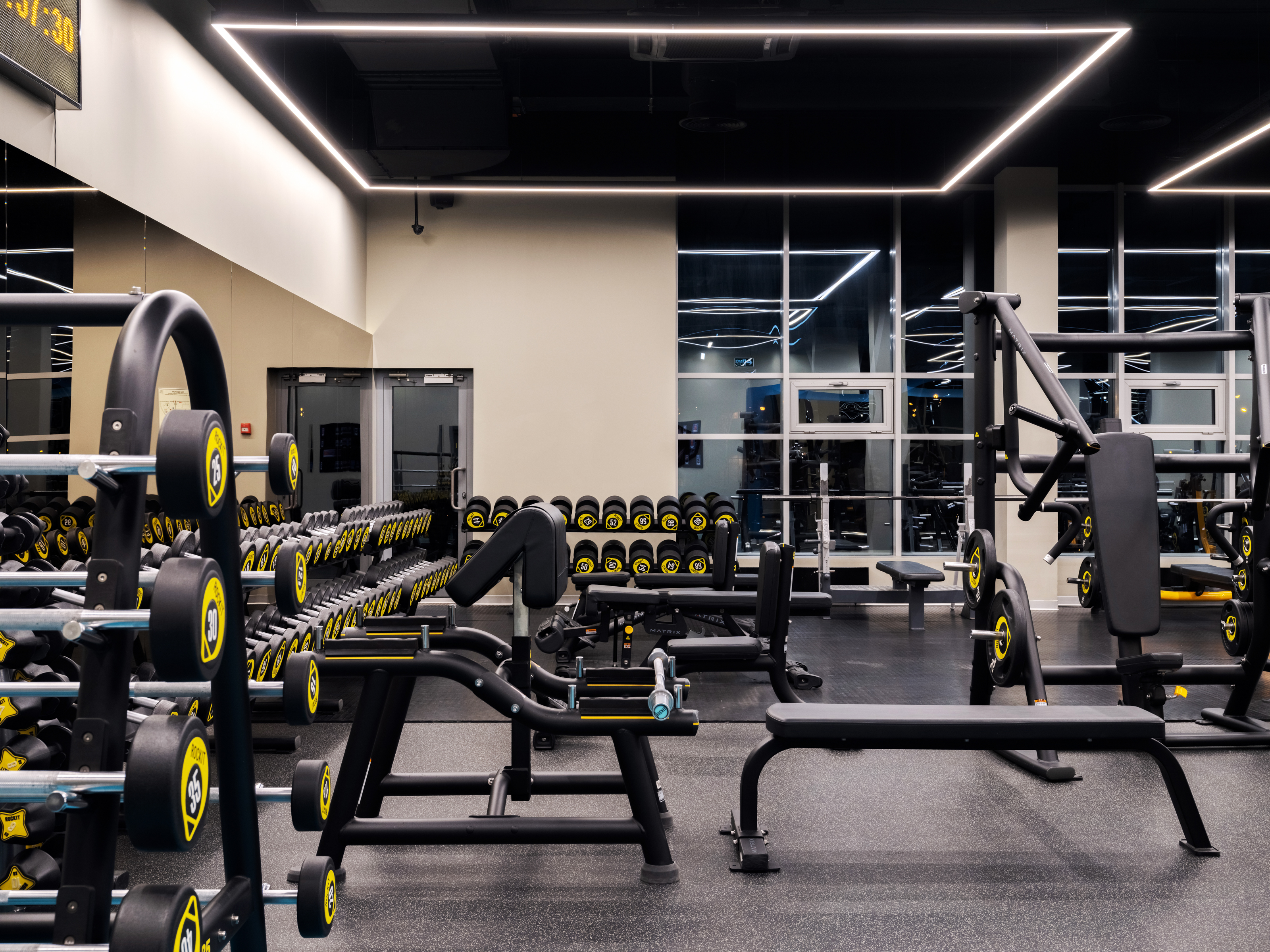 Abstract weight distribution during standing practice